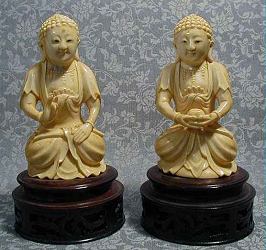 Extremely fine Ming Style ivory buddhas (5 in. tall) - 19th C